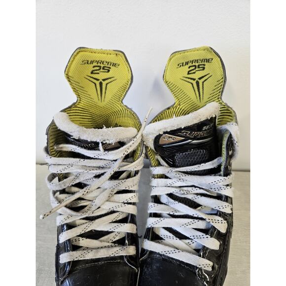 Bauer Supreme 2S Hockey Ice Skates | Intermediate 1.5 Kids Youth - Picture 3 of 11